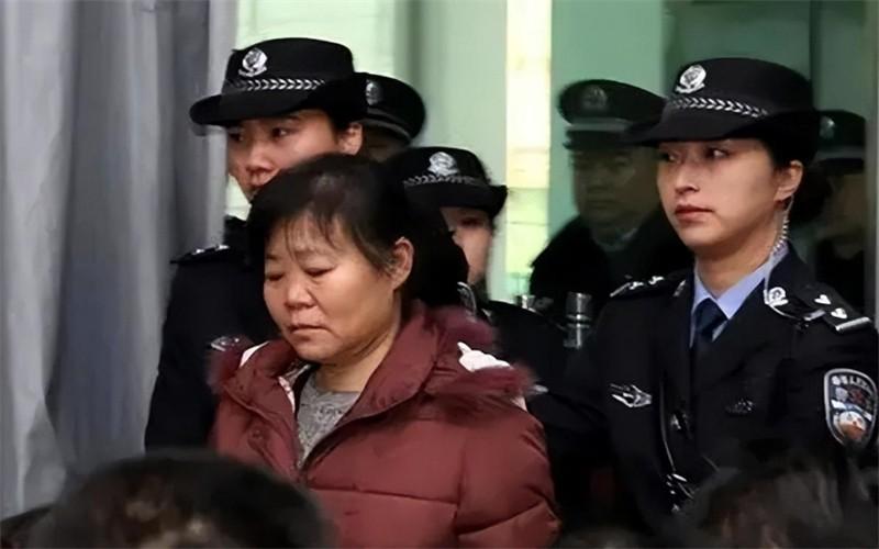 纪实:"双面医生"张淑侠:在妇科犯下什么恶行?比你想的更恶劣