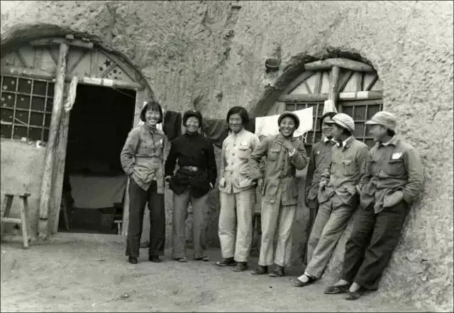 她是延安四大美女之一,丈夫却拒绝和她复婚,女儿揭露她出轨?