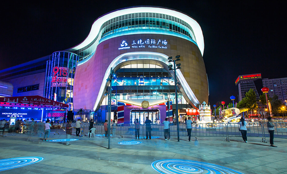 徐州三胞广场大屏广告招商渠道,徐州户外广告投放