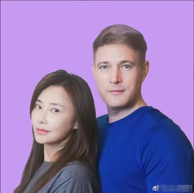 马雅舒与继女关系友好,亲密探讨爱情,胜似亲妈