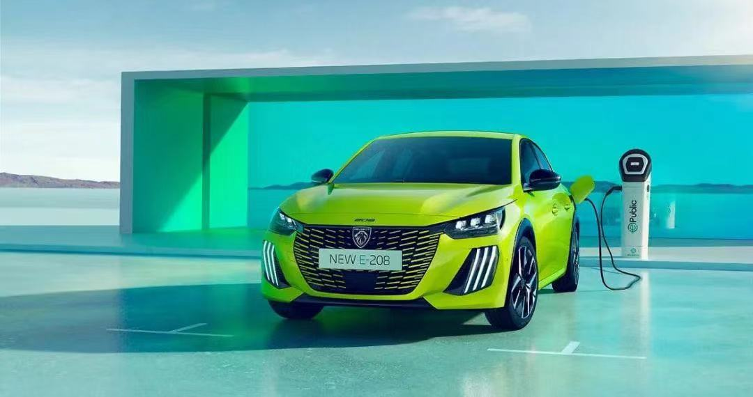 法系电动"小钢炮"来了!新款标致e-208官图发布