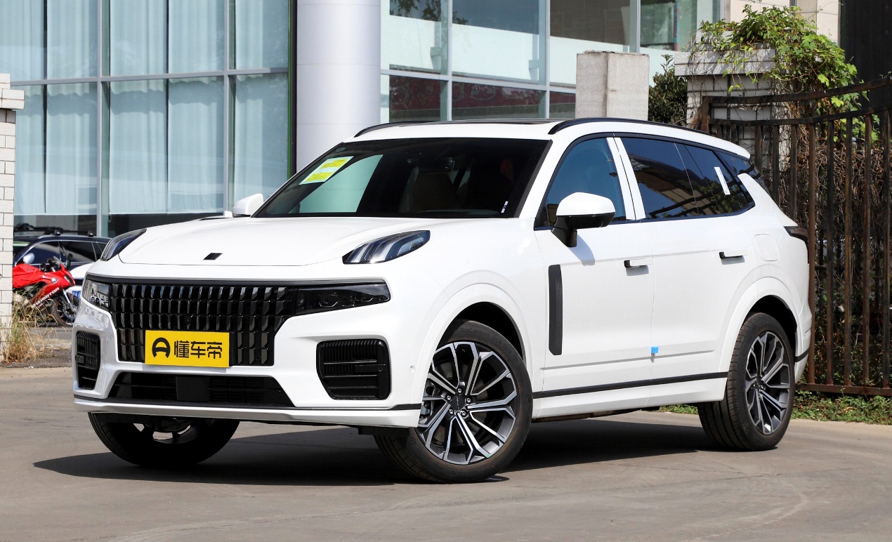 领克10月销售24707辆,中大型suv领克09 em-p表现如何