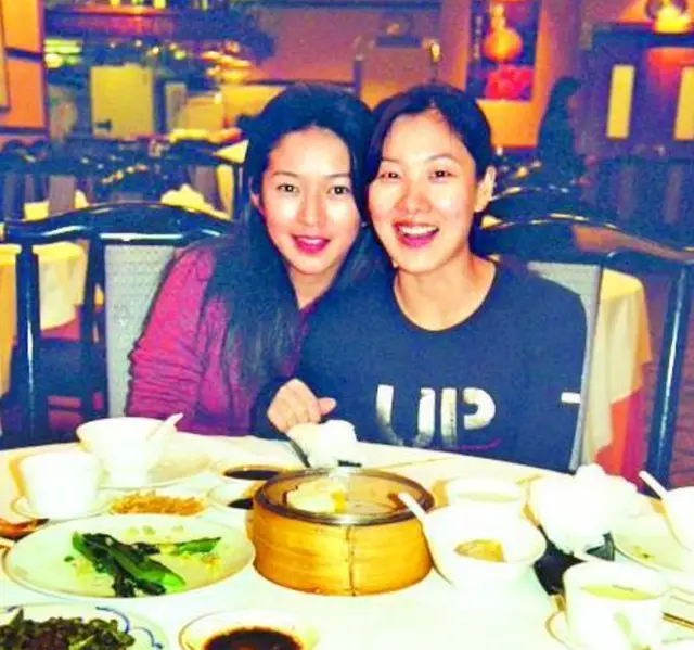 叶静子:叶帅的小孙女,曾出国留学,回国后创业经商,丈夫很优秀