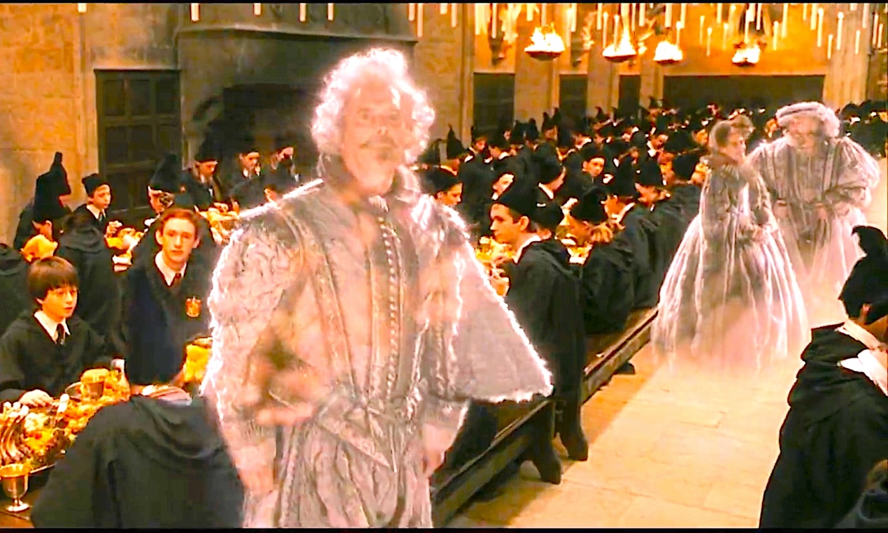 《哈利波特》冷知识:那些游荡在城堡里的"鬼魂"