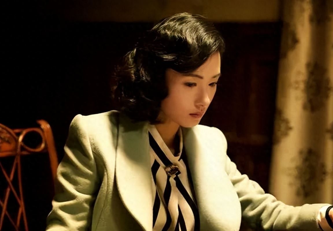 万茜的心酸往事,作业巅峰时期意外怀孕,生父至今是个谜