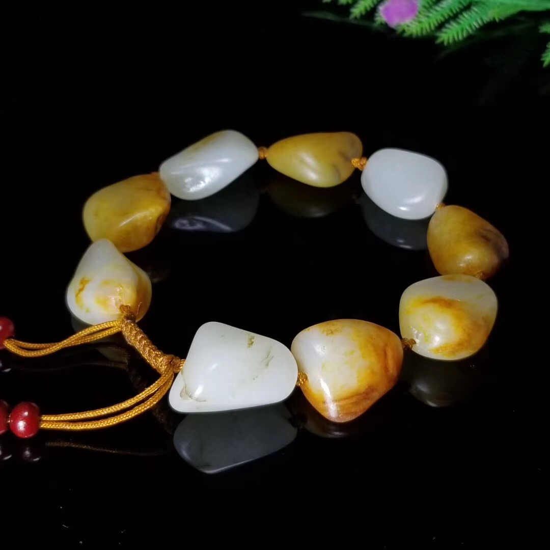 和田玉籽料手串现在什么价格