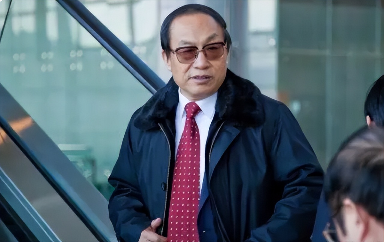 铁道部大老虎刘志军,连娶2任高官女儿,后跟女老板勾结敛财30亿