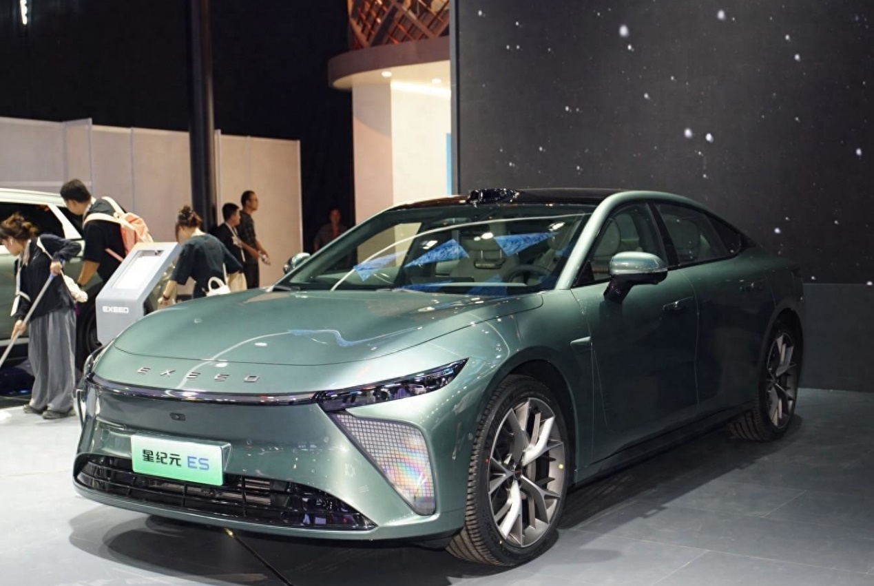 预售价格不便宜,星途星纪元es开启盲订售26万元起