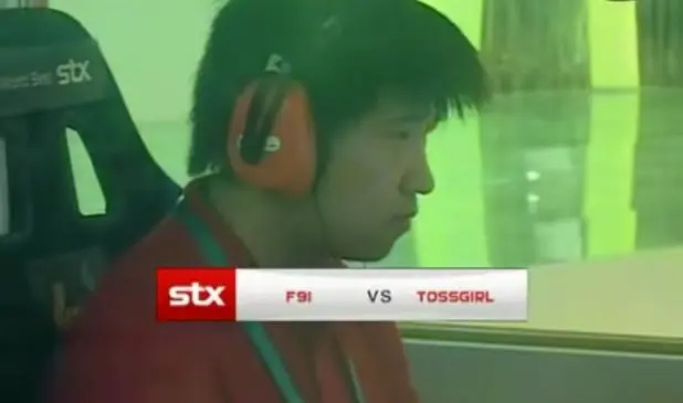 孙一峰再输女帝刷屏电竞圈,职业生涯三败女选手,miss上榜!