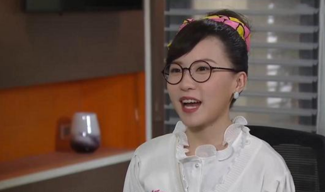 王晶女兒王子涵離開tvb!長相甜美效力8年不受捧,疑隨父進軍內地