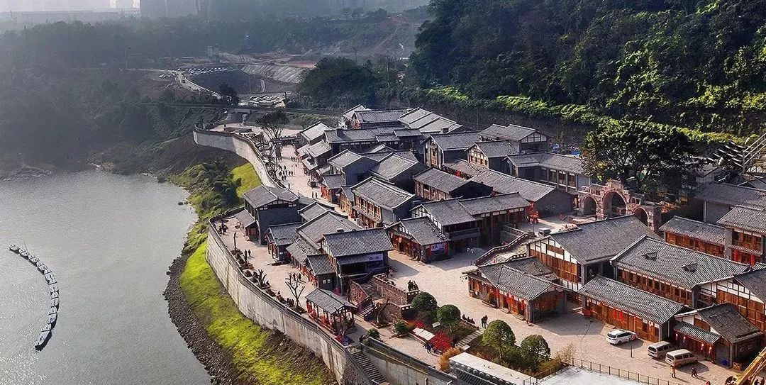 重庆义渡古镇—铁路,水路,公路贯穿的古镇