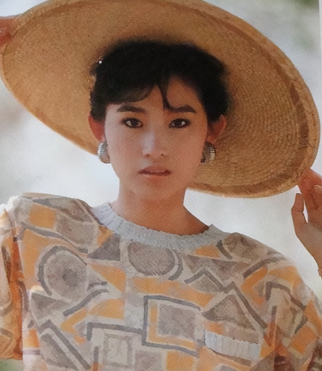 刘瑞琪:凭《搭错车》大红,29岁因病退隐,复出后外貌变化大