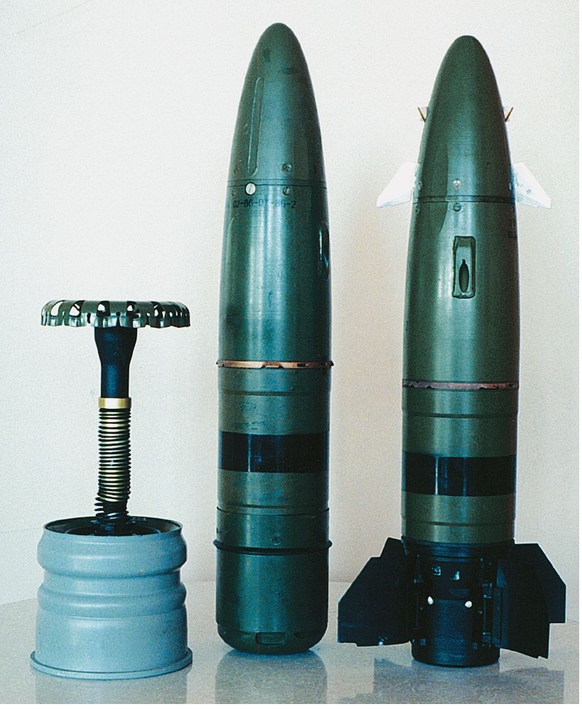 装甲集群的噩梦——灌顶攻击的末敏弹