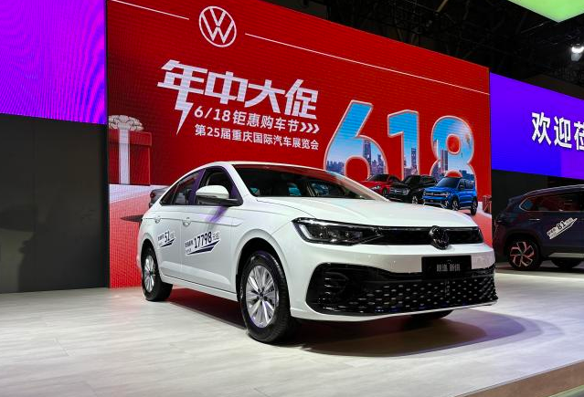 5l引擎 6at 鼓刹,大众朗逸新锐发布,售9.999万,竞争轩逸