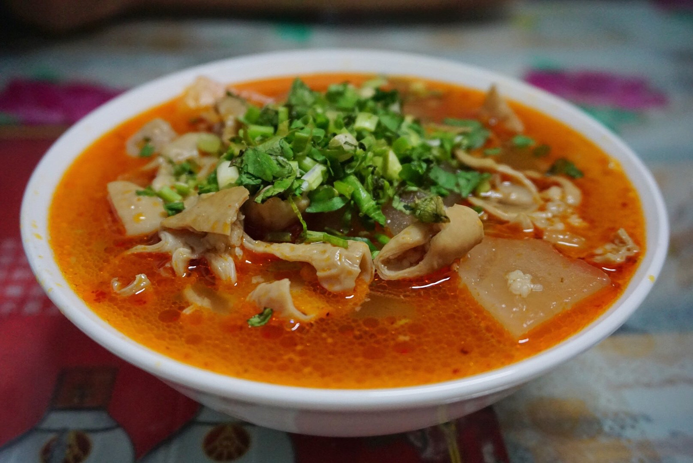 四川阆中之旅:品味阆中美食名片!游走小城的青瓦白墙