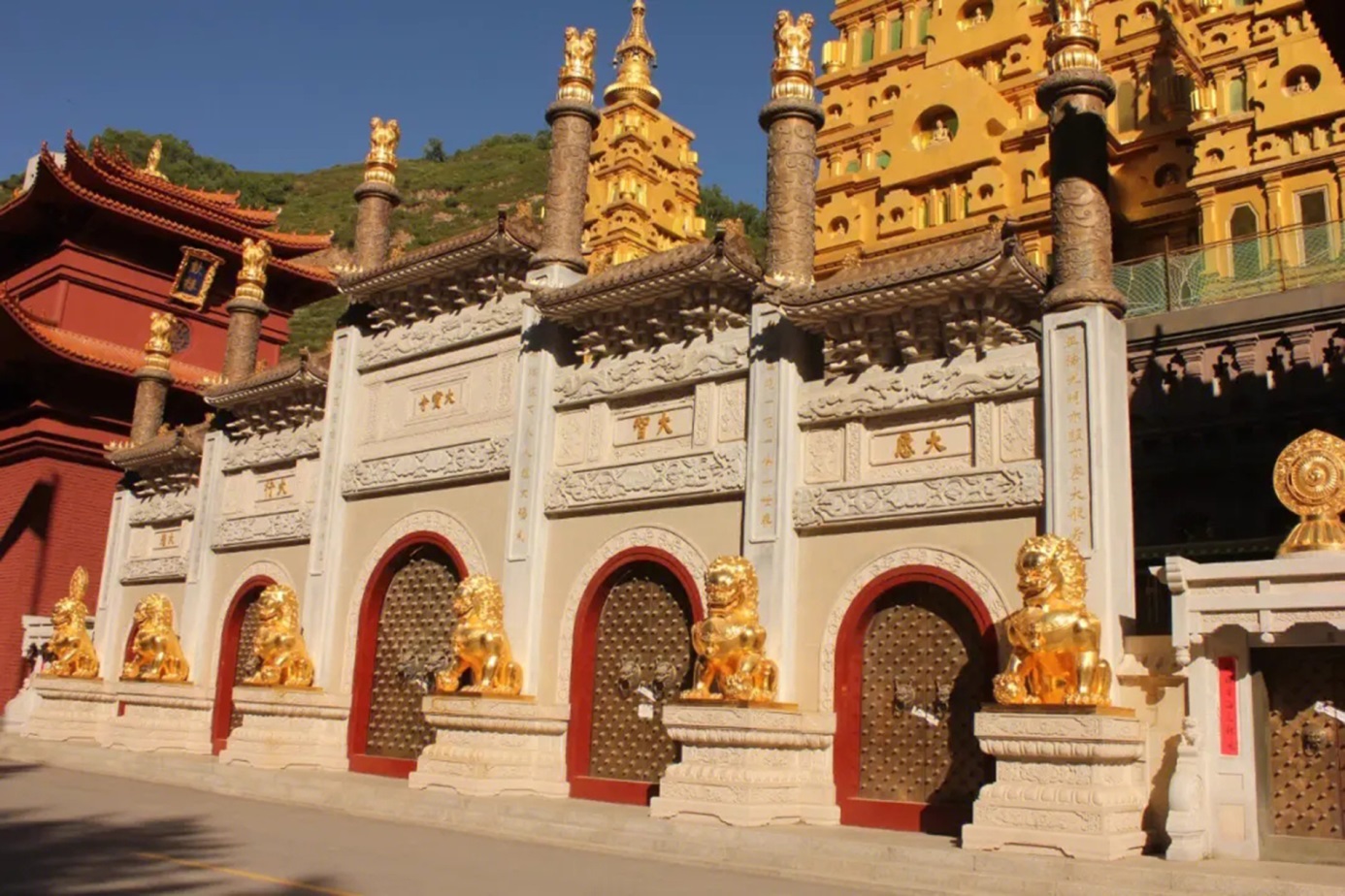 大智文殊菩萨及其道场简介