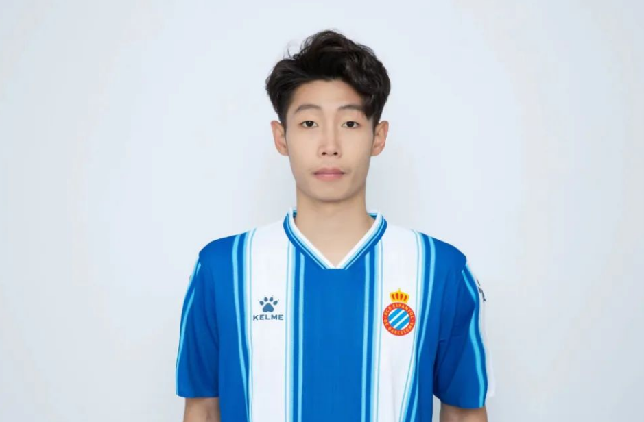 日本足坛苦心经营30年有了大空翼!那我们的肖俊光何时能出现?