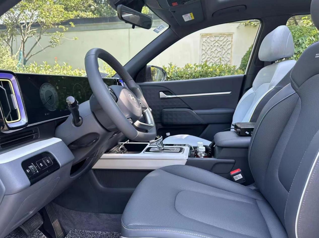 2023款现代沐飒,铸铝转向节,派沃泰6at,豪华版配置分析