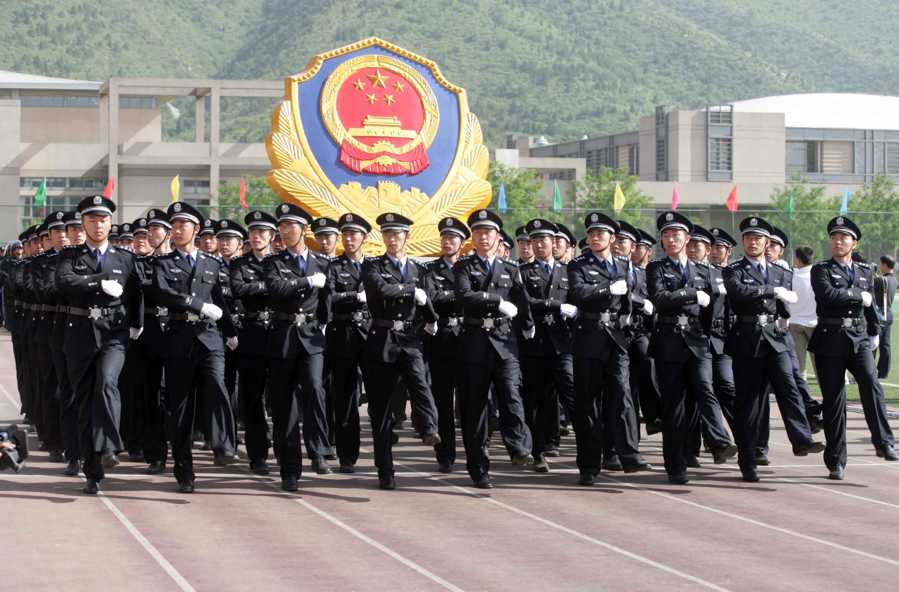 协警和民警的衣服图片图片