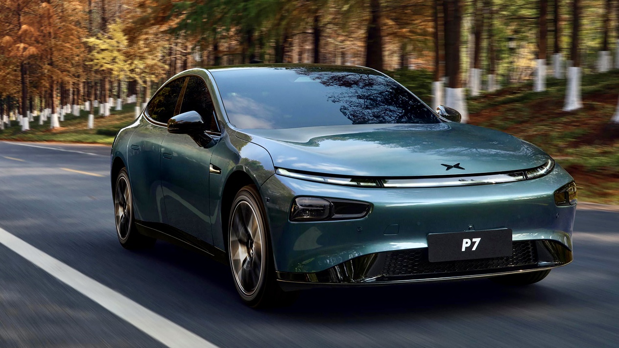 能实时搭建高精地图,但避障方面有硬伤?解析小鹏xngp