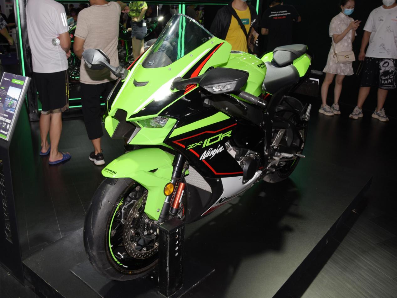 热门摩托车鉴赏,川崎,ninja,zx-10r
