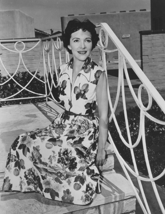 美国前第一夫人南希·里根的早年生活