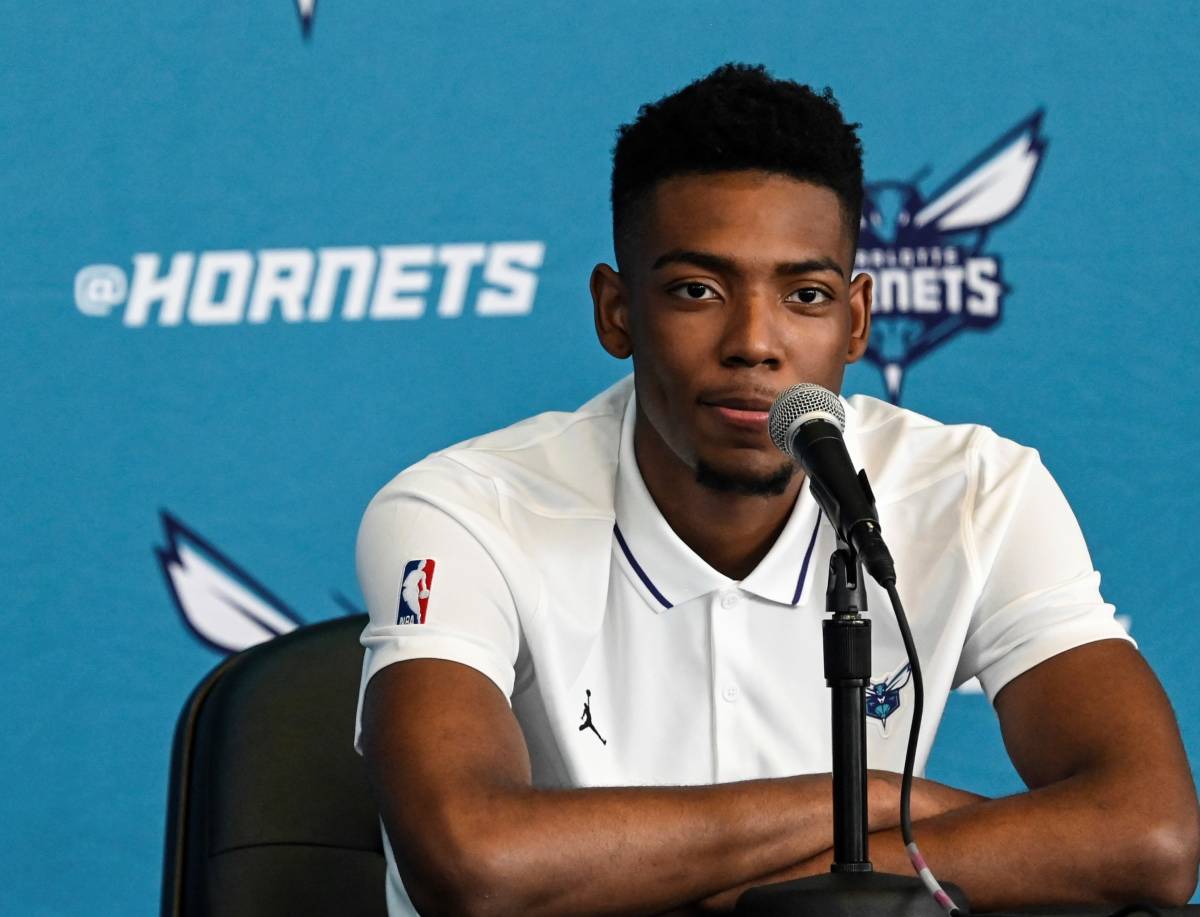 加州经典赛开幕,榜眼布兰登·米勒表现令人忧虑