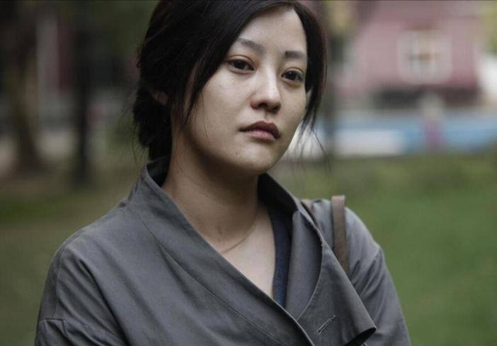 央视新剧重磅来袭!郝蕾做了一个新尝试,与刘奕君演"特殊"夫妻