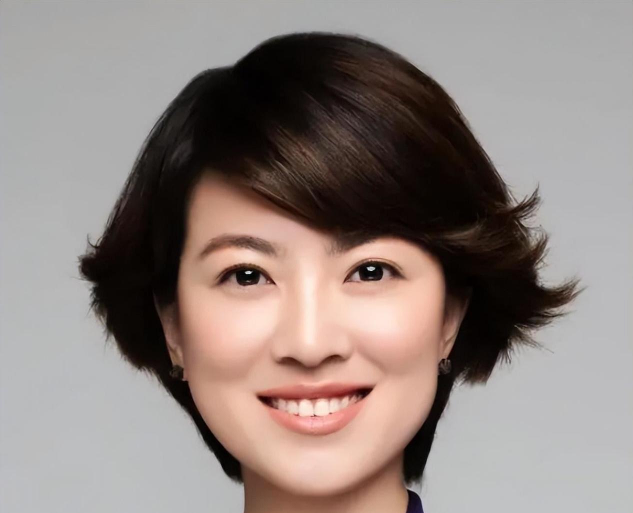 回忆:闻名主持人朱霞,因不当言辞被免职,被逼删去视频和文章