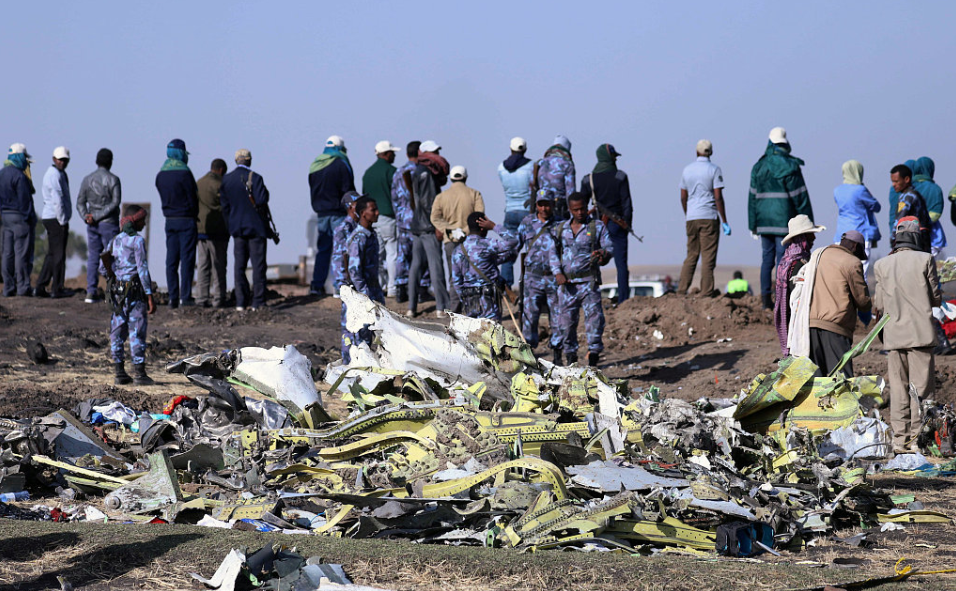 美军f35坠毁原因查明,堂堂隐身战机,与波音737max的毛病一样?