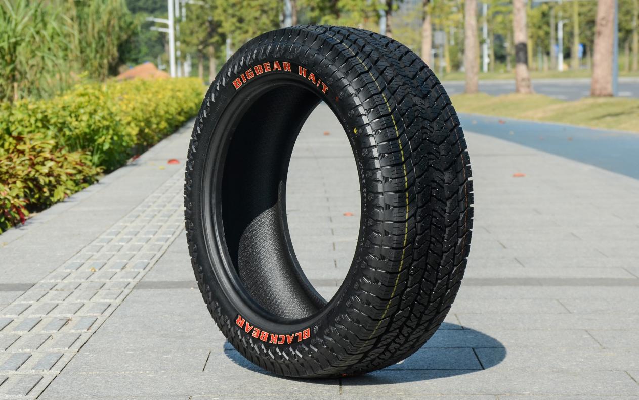 比原厂轮胎跑得更远 黑熊熊大轻at轮胎让城市suv通过性能猛增!