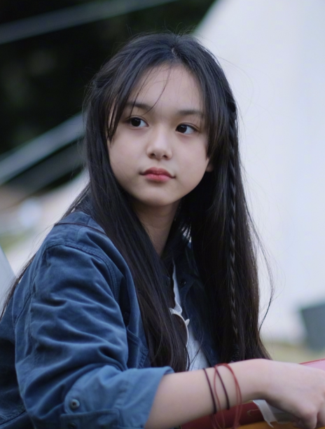 曝14岁刘楚恬文化课成绩,科科优异接近满分,网友惊呼:真学霸!