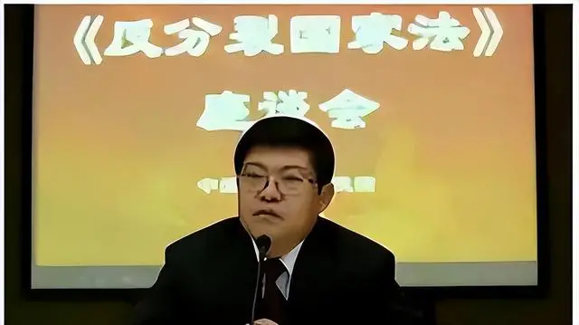 案例:驻韩大使因夫人沦为间谍,多次泄露我方机密,暴露后被丢弃