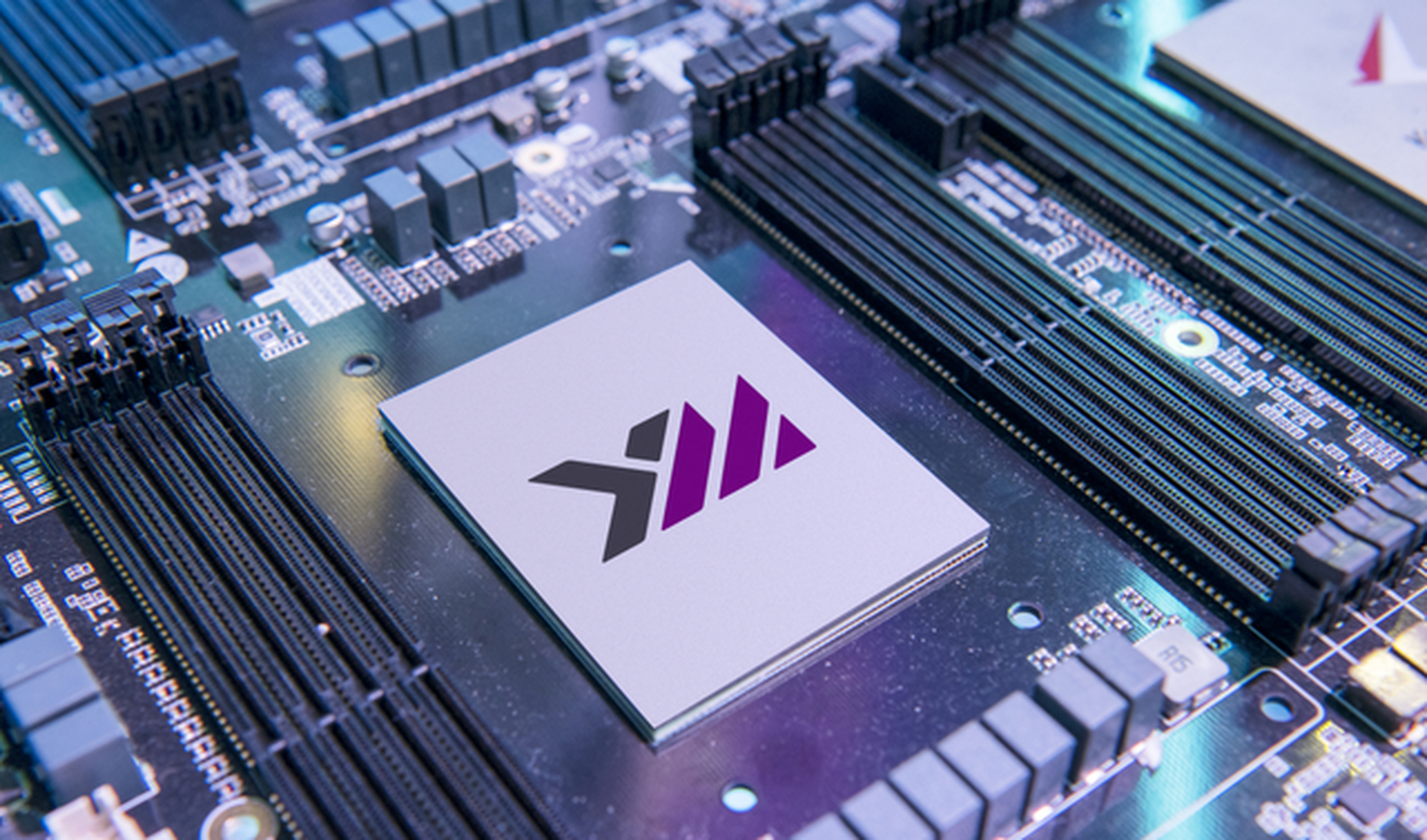 中国芯片制造公司长江存储对美国芯片巨头美光提起诉讼,指控其侵犯了