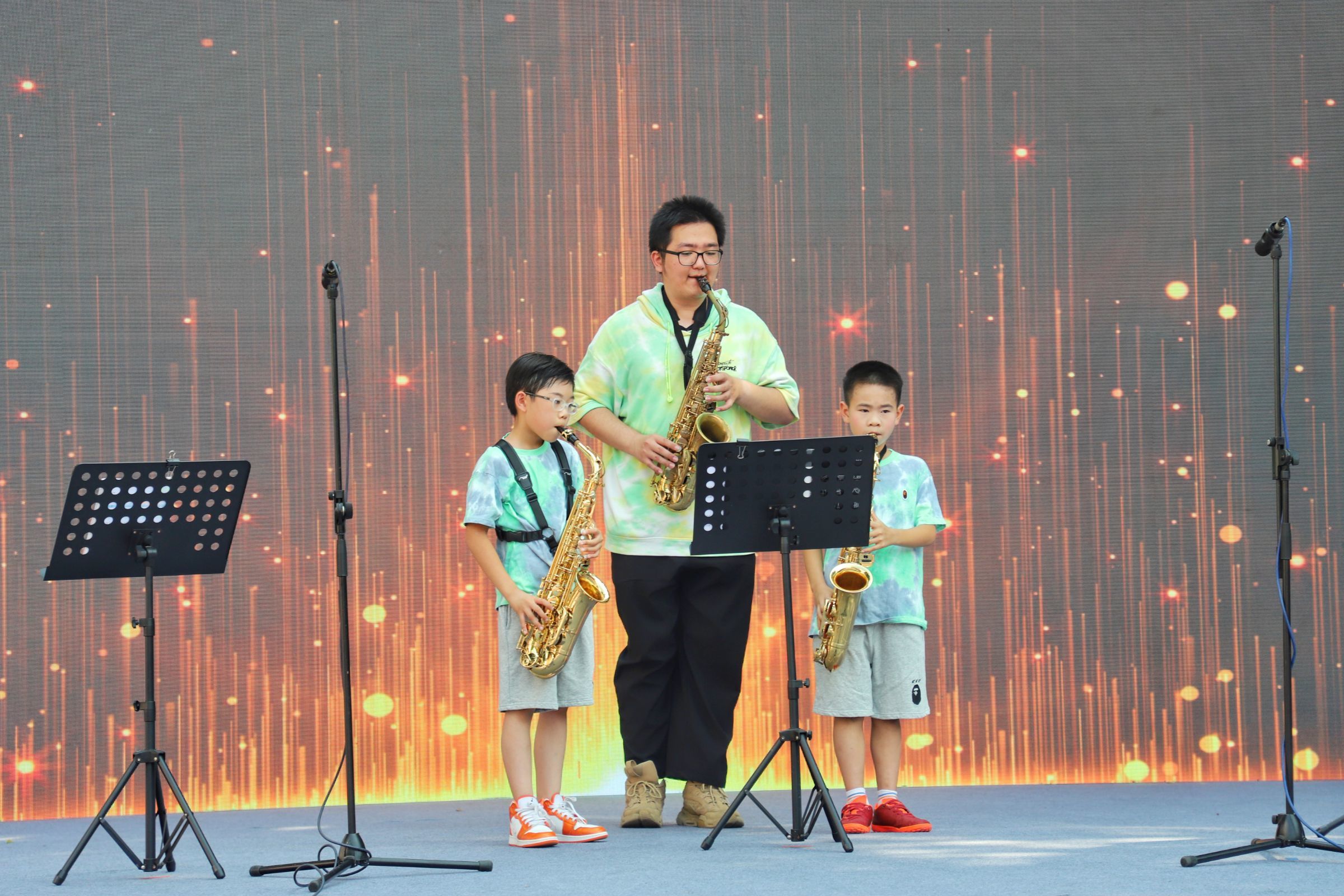 "六一"乐声不断,爱心流淌!佛山市城南小学"花式"过节嗨翻天