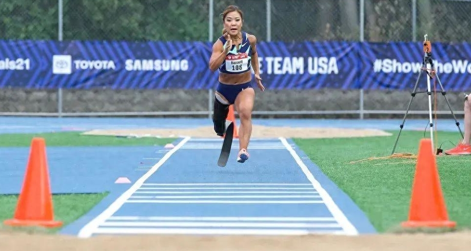 从弃婴到残奥会:35岁华裔独腿女孩,用跑步改变人生