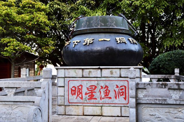 江川星云湖大头鱼,来了就想吃鱼吧