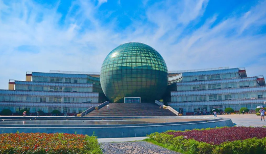 南京的财经大学有哪些(南京的财经大学有哪些专业)