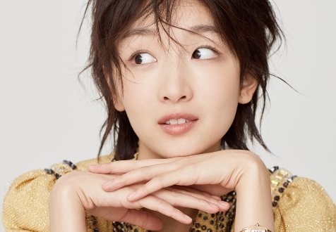 看周冬雨变美步骤,解锁小黄鸭变女人味密码,这套也许你也适用
