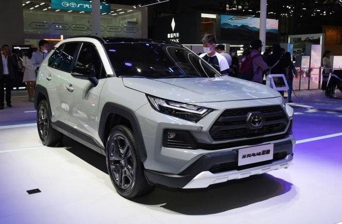 2024款丰田rav4确认,全系混动,全系加长,比亚迪宋有压力了