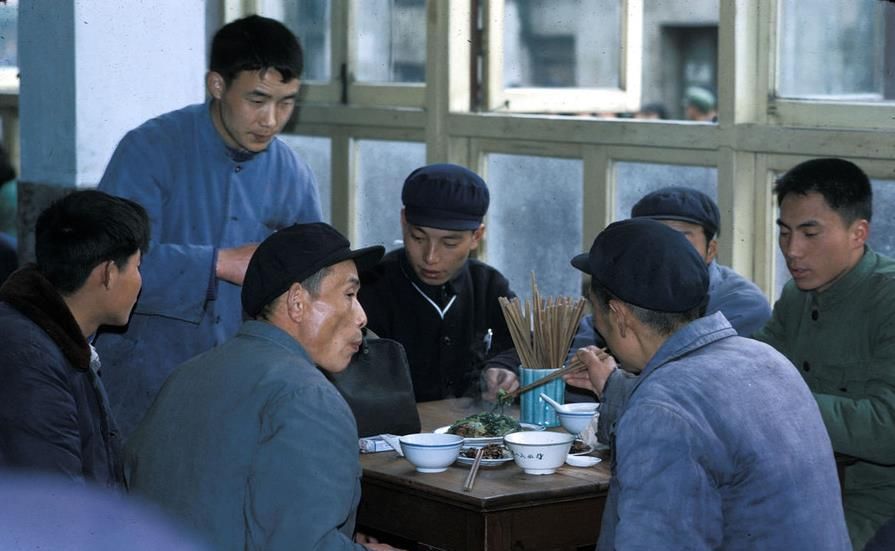 近半收成上交,从生交到死,告诉你为什么要废除农业税