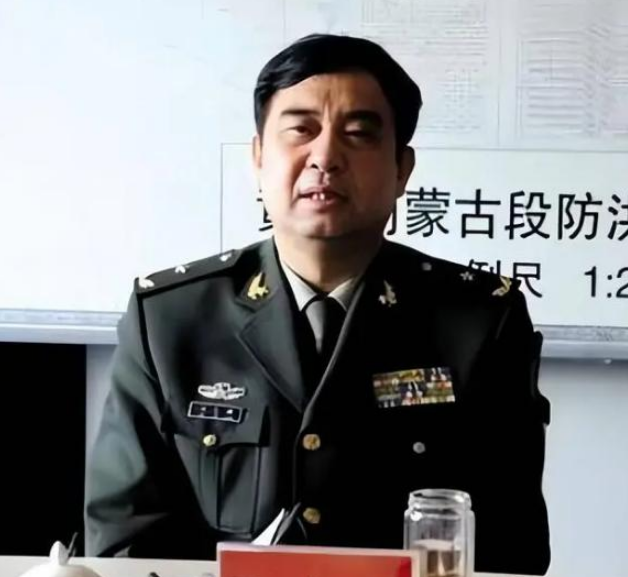 案例:大老虎董明祥,在军队内大搞贪腐,官至将衔,60岁被判刑