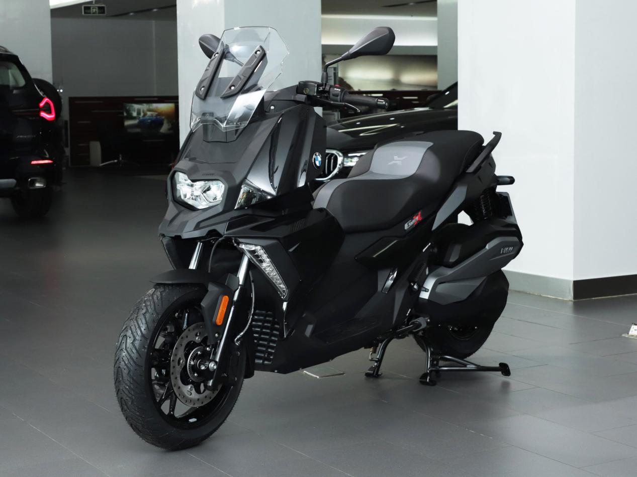 热门摩托车鉴赏,宝马c400x