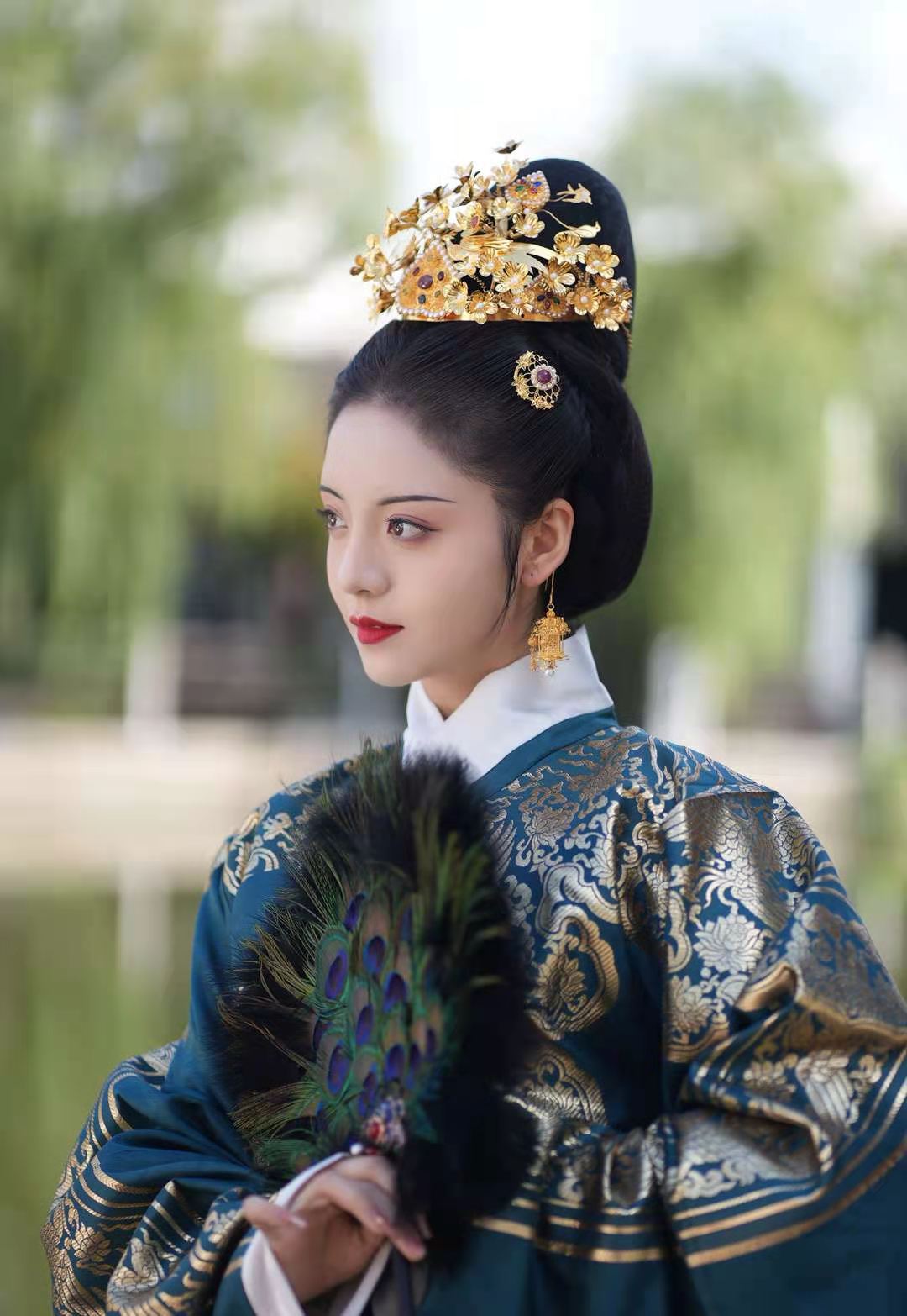 汉服圈妆造vs影视圈妆造,网友:古装剧真的太"敷衍"了!