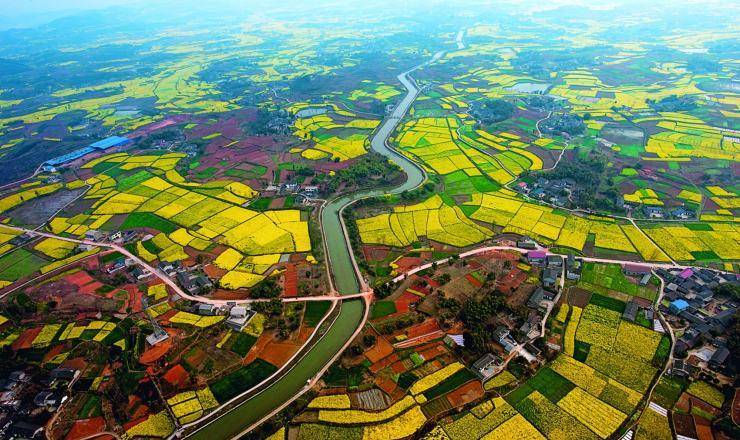 关中平原和成都平原哪个地理位置好?