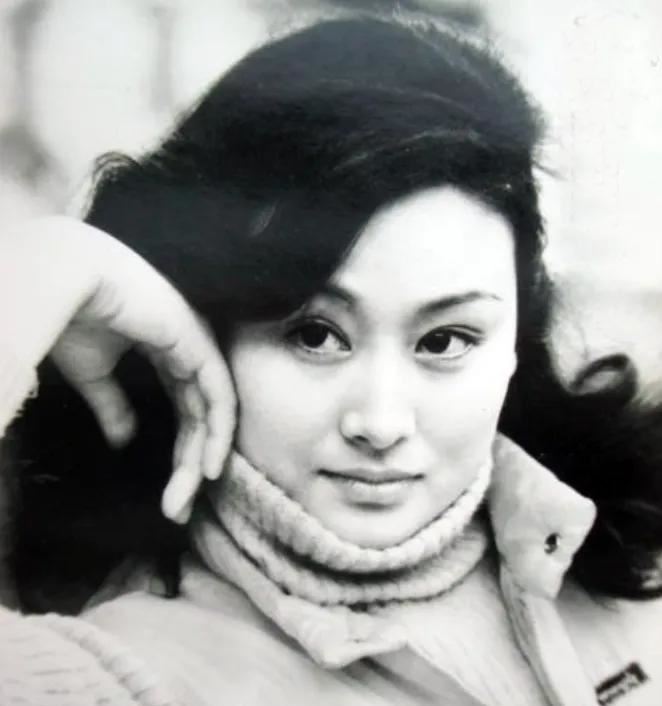 演员车秀清:貌美如花戏也好,18岁一炮而红,如今咋样了?