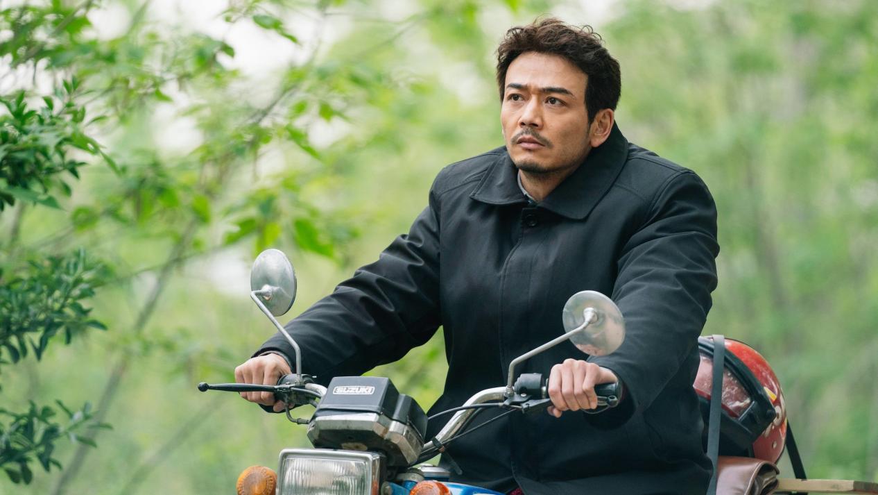 人间"油物"杨烁,自己曾经跟向前一样膨胀过,最烦演吵架的戏