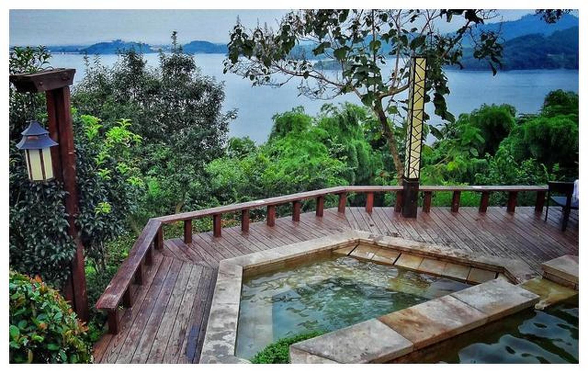 清水湾沁温泉度假山庄位于浙江金华,是一处备受瞩目的旅游胜地.
