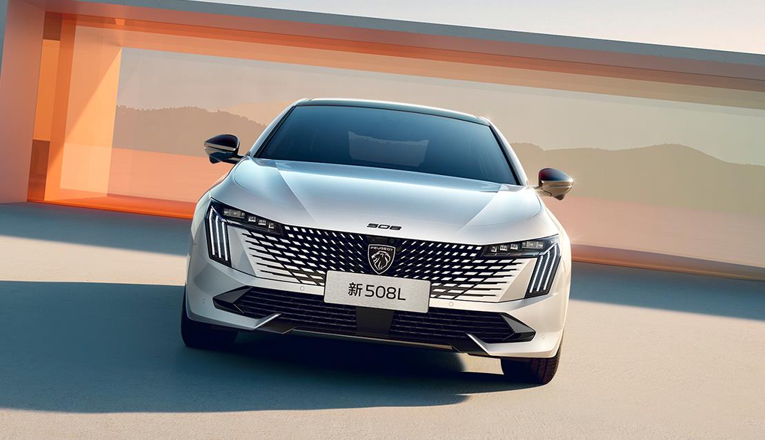 2023款标致508l,amvar可变阻尼悬挂,标配1.8t 进口爱信8at