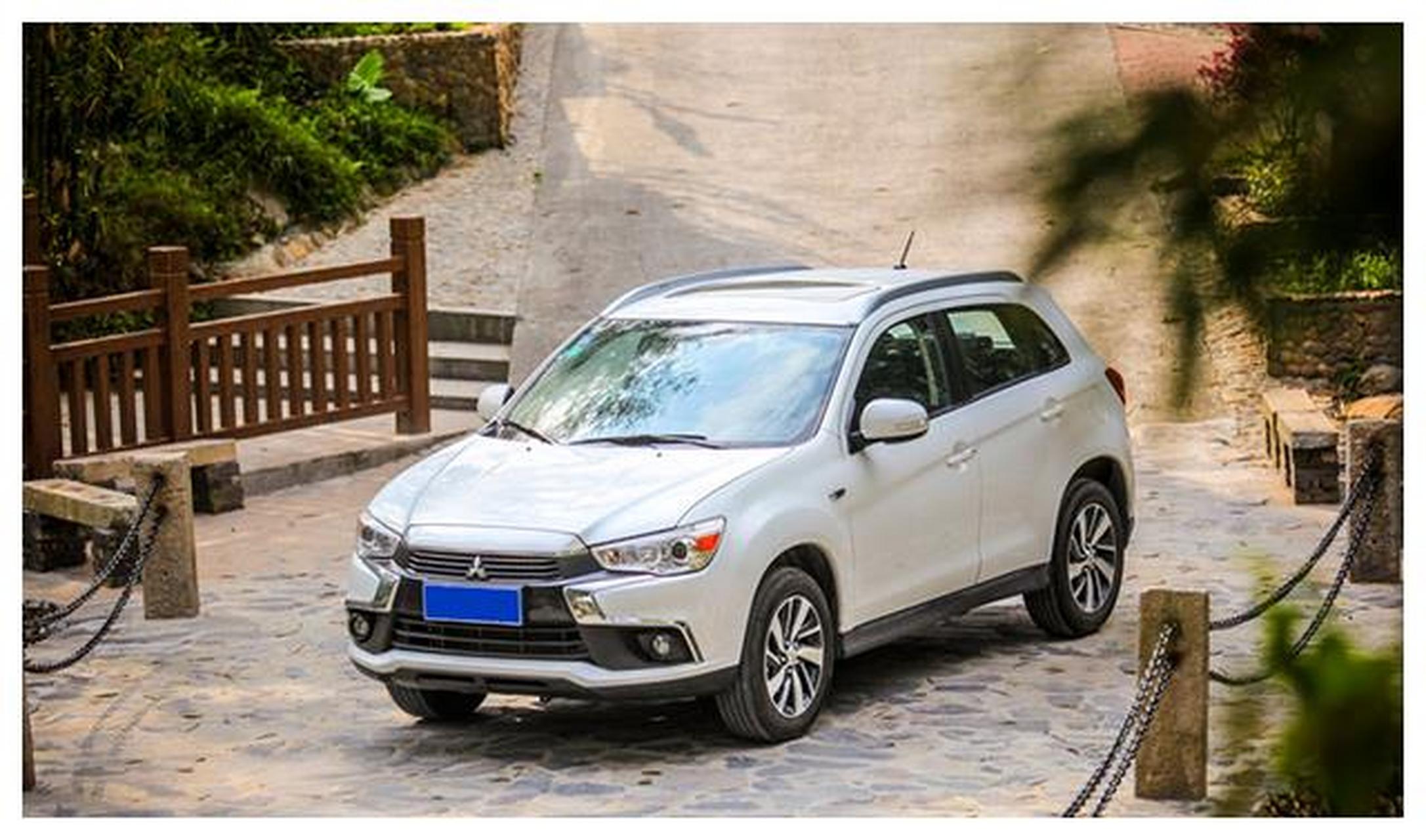 劲炫是广汽三菱旗下的热门suv,外观独特,性能出色,安全配置丰富,成为